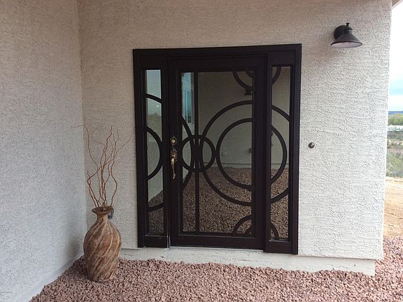 2nd image of 4060 W El Camino Del Cerro