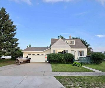 1102 S 5th Ave, Alpena, MI, 49707