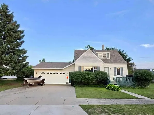 1102 S 5th Ave, Alpena, MI 49707