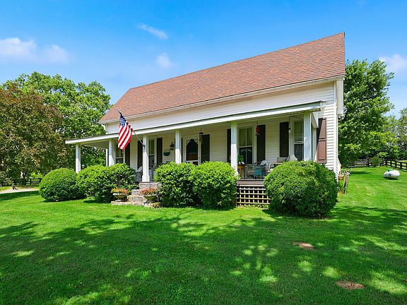 5th image of 1566 Old Danville Rd