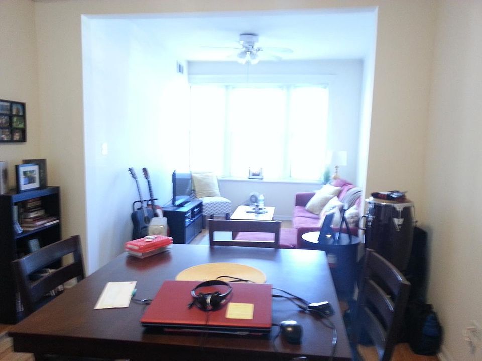 1st image of 1316 N Damen Ave #2