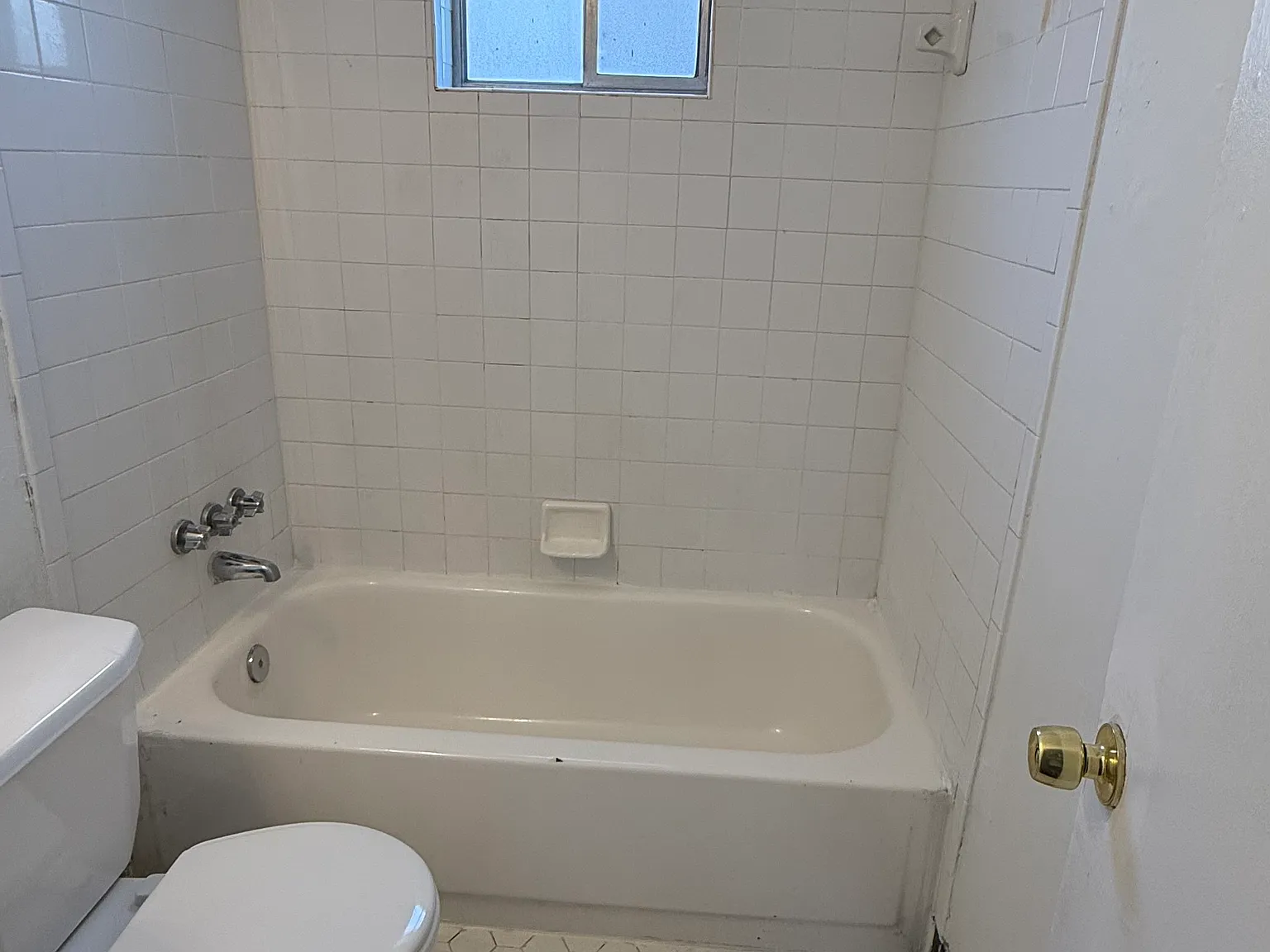 2 bed, 750 sqft, $425 — Photo 3