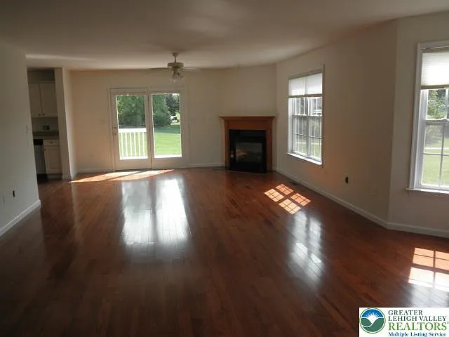 4160 Ross Rd — Photo 8