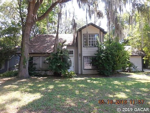 4th image of 4025 NW 35th St