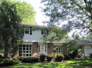 14 Sagamore Cir, Rochester, NY 14617