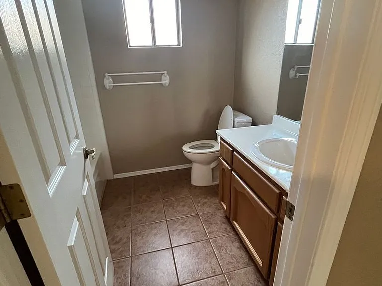 2872 Canyon View Dr — Photo 22