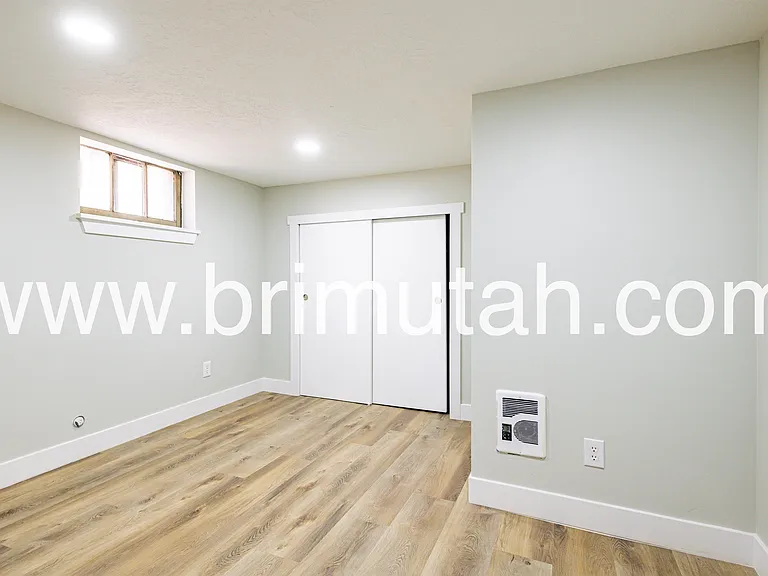 753 E Princeton Ave — Photo 12