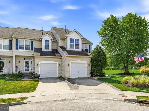 445 Tuvira Ln, Cherry Hill, NJ 08003
