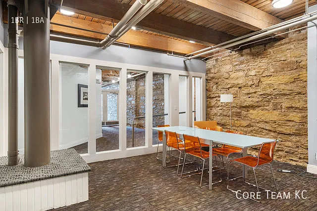 706 Broadway Blvd #409 — Photo 11