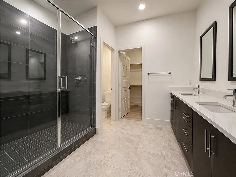 2400 Aperture Cir — Photo 11