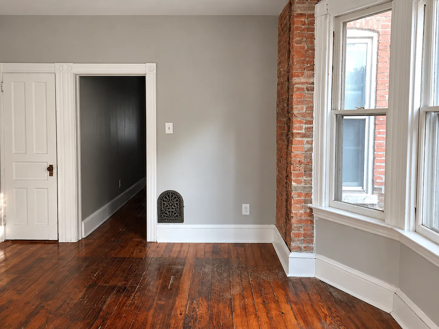 1 bed, 740 sqft, $1,300 — Photo 4