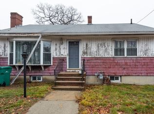 295 Lynnfield St, Lynn, MA 01904