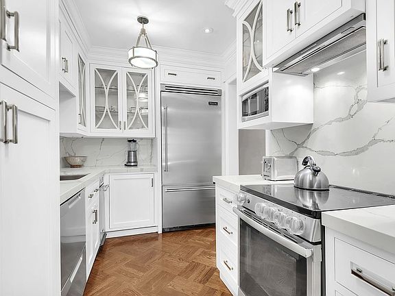 2nd image of 251 W 89th St APT 5A