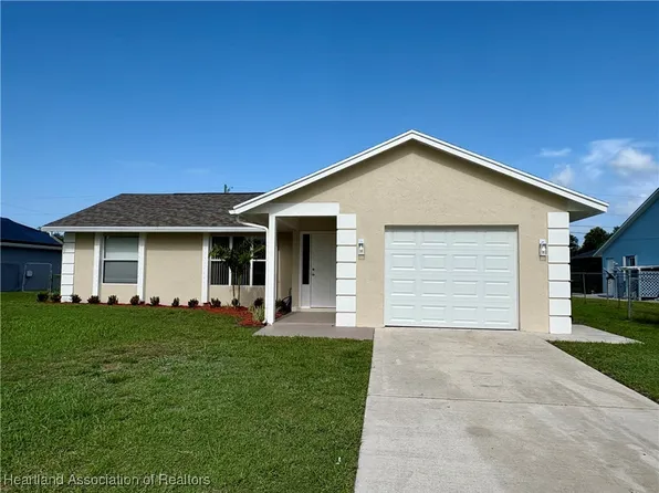 3051 SW Boxwood Cir, Port Saint Lucie, FL 34953