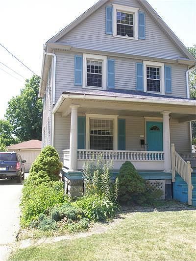 1st image of 1141 W 10th St