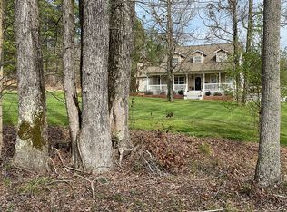 145 Woodall Rd, White, GA 30184