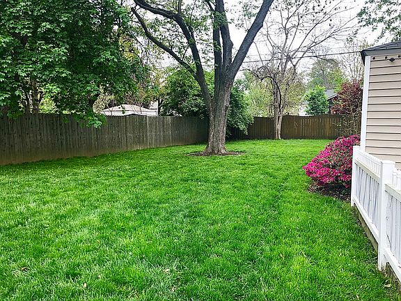 4th image of 5217 Kingsley Dr