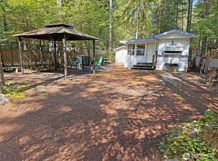 165-4 Christmas Tree Cir, Maple Falls, WA 98266