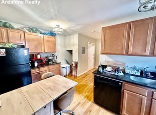 8 Fleet St #12, Boston, MA 02113