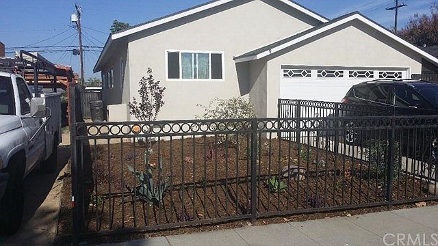 New Drought Tolerant Front Land Scap