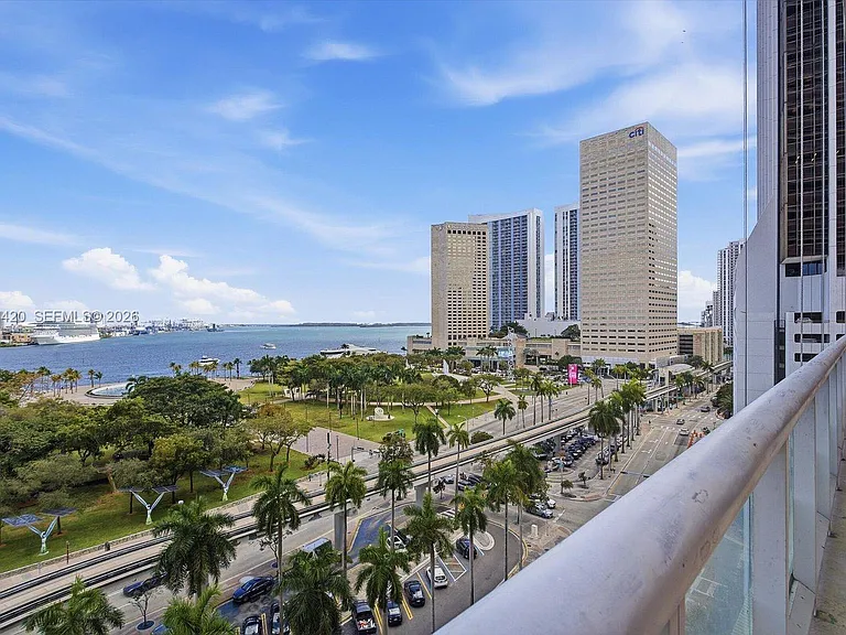 50 Biscayne Blvd #4603 — Photo 34
