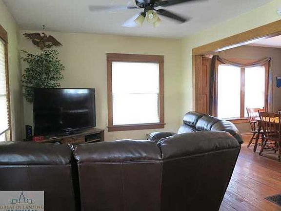 4th image of 200 N Francis Ave