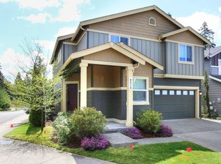 8715 Madrid St NE, Lacey, WA 98516