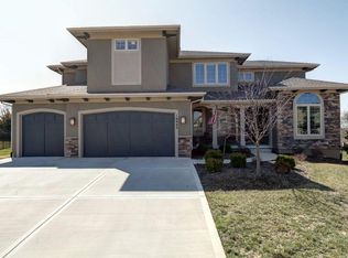 16445 Carter St, Overland Park, KS 66085