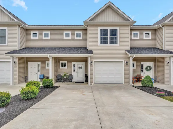 249 Louise Ln, Elliston, VA 24087