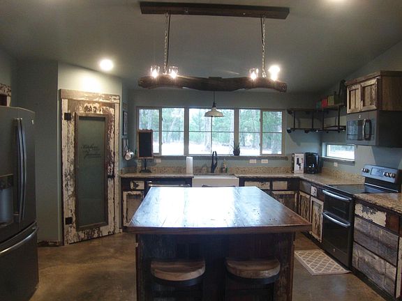 3rd image of 9436 County Road 2432