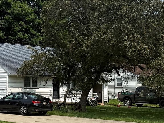 3rd image of 3972 Hopkins Rd