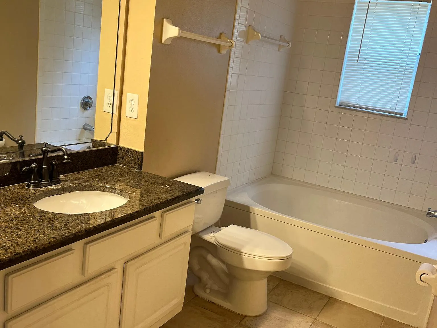2 bed, 1274 sqft, $1,400 — Photo 3