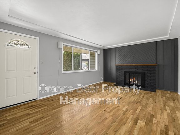 3rd image of 1611 Wheeler St S #1