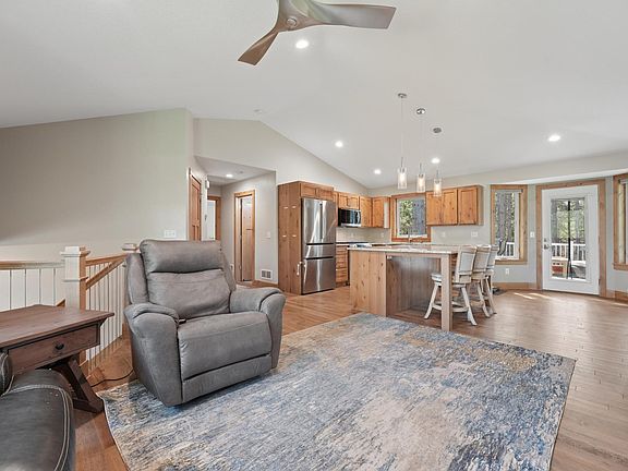 4th image of 4320 217th Ave NE