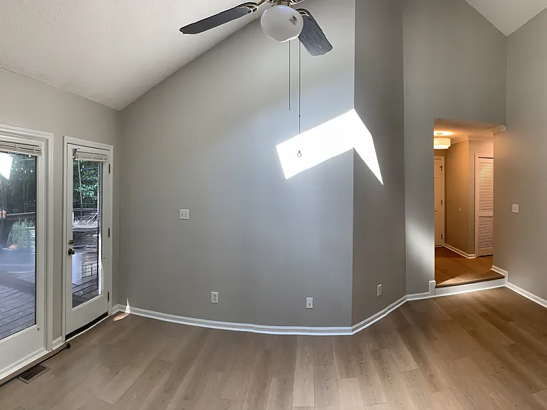Family Room doors to deck