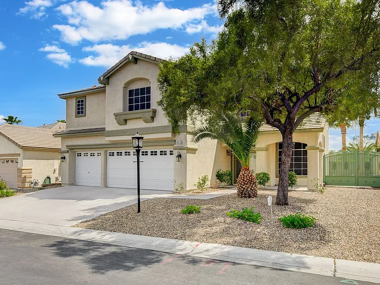 8913 Arabian Filly Ave — Photo 2