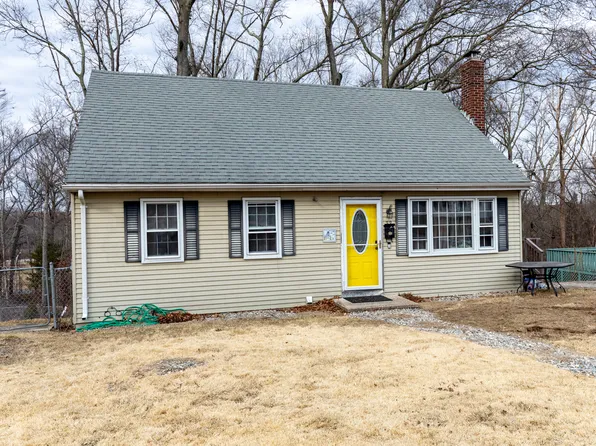 33 Roanoak Avenue, Windham, CT 06226