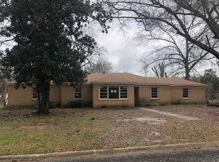 3314 Florence St, Kilgore, TX 75662