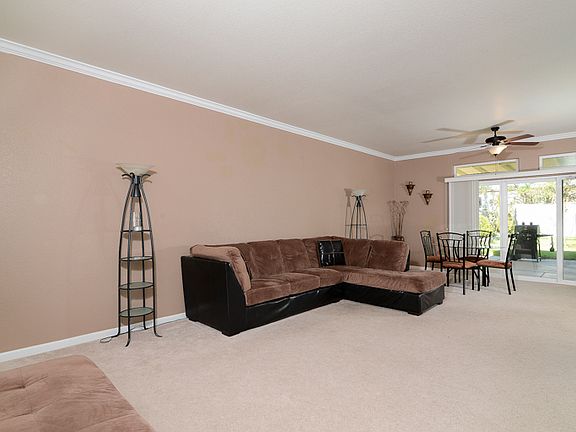 4th image of 4933 Jolana Ln