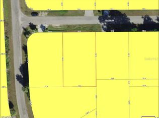 Alta Mira St #25, North Pt, FL 34287
