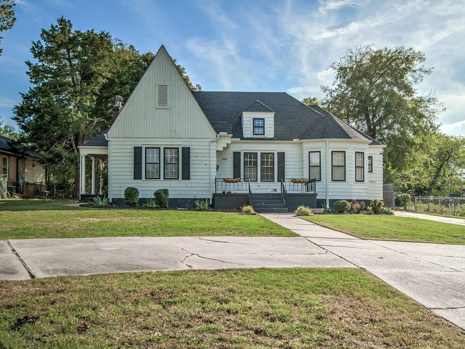 3 bed, 1700 sqft, $2,095 — Photo 3