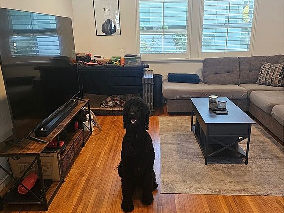 4th image of 3602 Kalsman Dr Unit 2