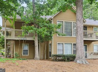 2304 Country Park Dr SE, Smyrna, GA