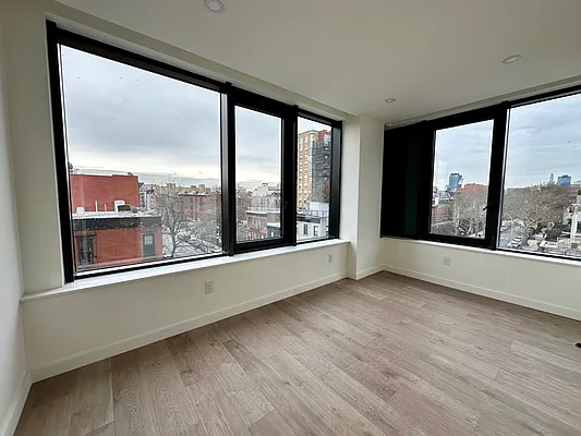 Rented by JB Mac Real Estate Inc. | media 4