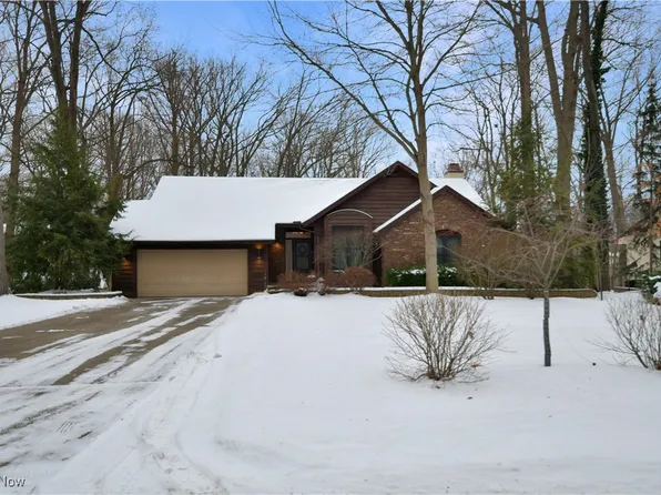 8514 Barbara Dr, Mentor, OH 44060