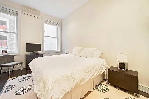 Rented by Town Residential | media 28