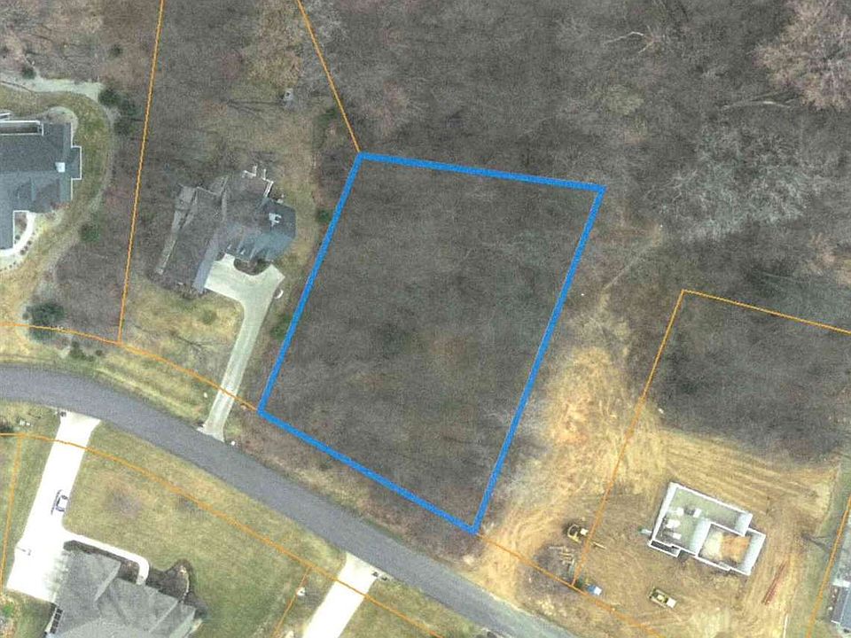 1st image of Wandering Creek Dr Unit 6