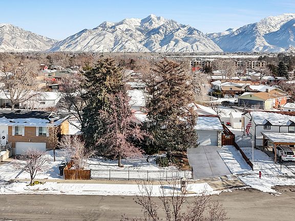 8913 S Laurel Dr, Sandy, UT 84070 | Zillow