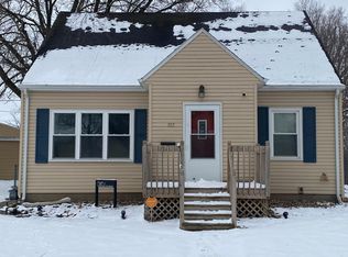 813 Kern St, Waterloo, IA 50703