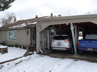 607 E 4th St S, Oldtown, ID 83822